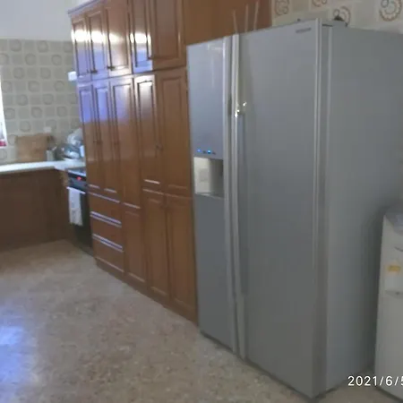 Psathi بيت للعطل