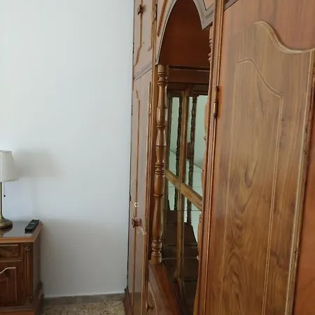 بيت للعطل Psathi Kímolos